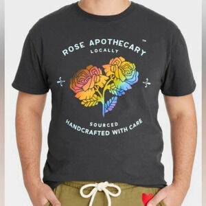 NWOT Schitts Creek Rose Apothecary Pride Graphic Crewneck T-shirt, Unisex XS.
